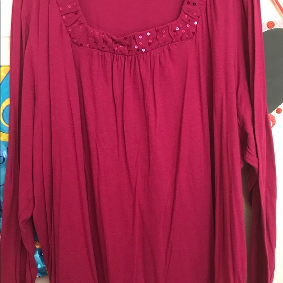 Women shirt - Picture 2 of 3